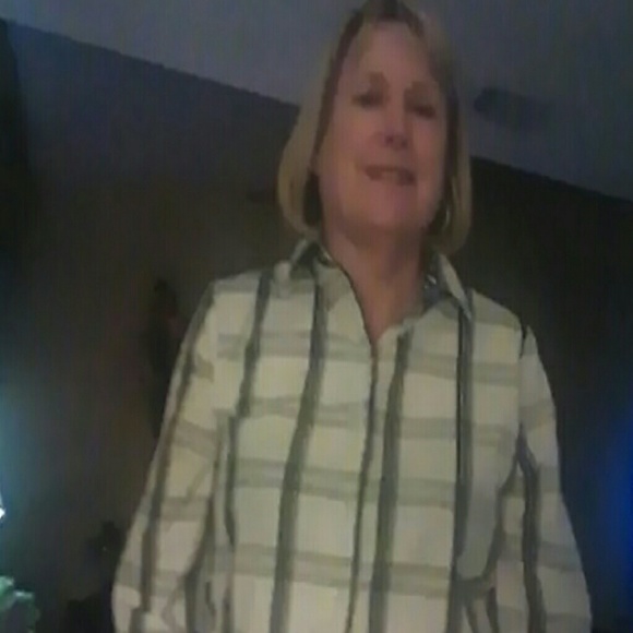 Profile Picture of Diedre Mcmichael (@ddmc50) on Poshmark