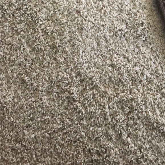 Profile Picture of Abbie Marchant (@hihehehe472) on Poshmark