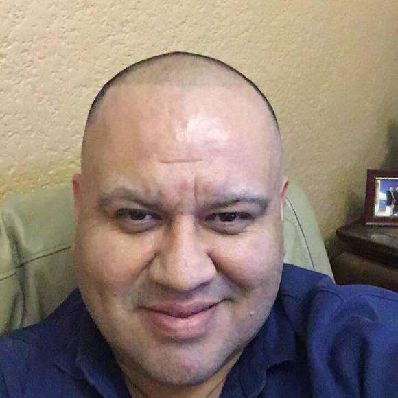 Profile Picture of Roberto Terrazas (@r_terrazas) on Poshmark