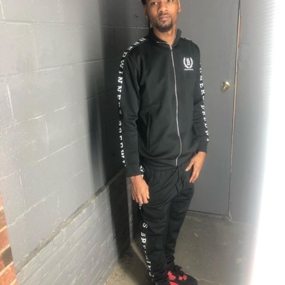 Profile Picture of David Da martian (@d__money111) on Poshmark