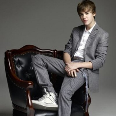 Profile Picture of Aimee Seeley Beiber
 (@@aimee_seeley) on Twitter