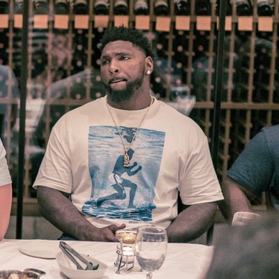 Profile Picture of Vinston Painter (@big_paint) on Twitter