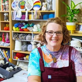 Profile Picture of Ultimate Guide To Needle Felting | Lincolnshire Fenn Crafts (@lincolnshirefen) on Pinterest