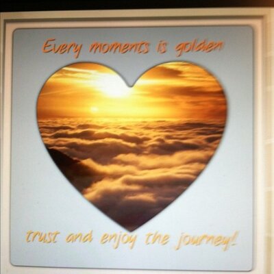 Profile Picture of Bobbie Moore (@GoldnMoments) on Twitter
