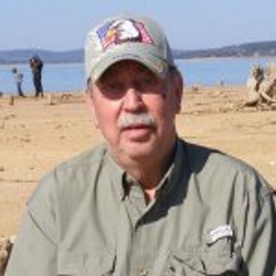 Profile Picture of David Eberhardt (@davesinsa) on Twitter