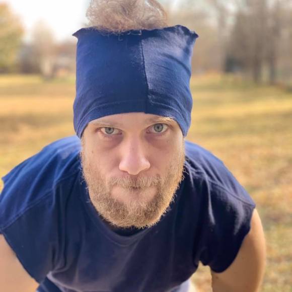 Profile Picture of Corey Hanson (@coreythanson) on Poshmark