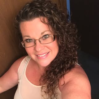 Profile Picture of Debbie Wolfe (@wolfe_debbie) on Instagram