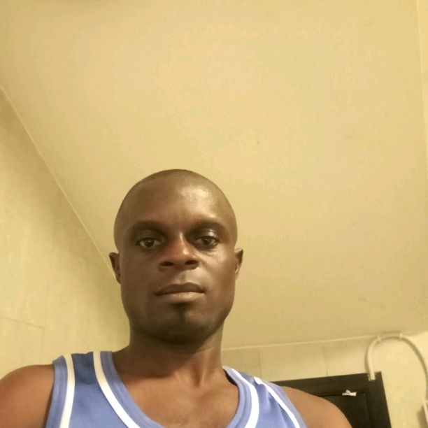 Profile Picture of Robert Num (@robertnum869) on Tiktok