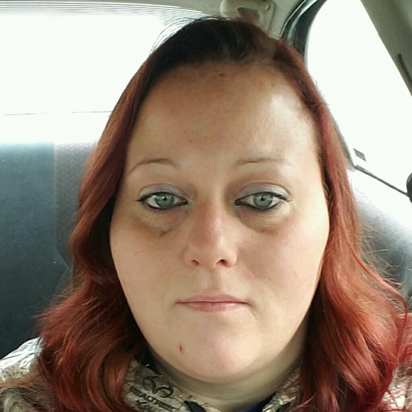 Profile Picture of Lila Scherler (@lscherleer) on Poshmark