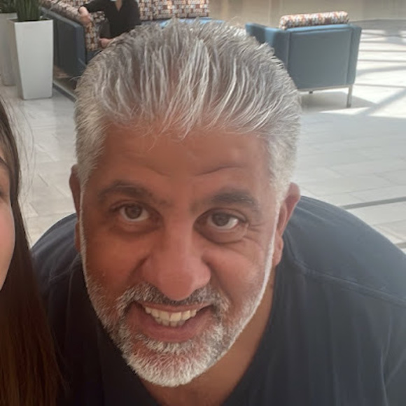 Profile Picture of Maroun Challita (@marounchallita) on Poshmark