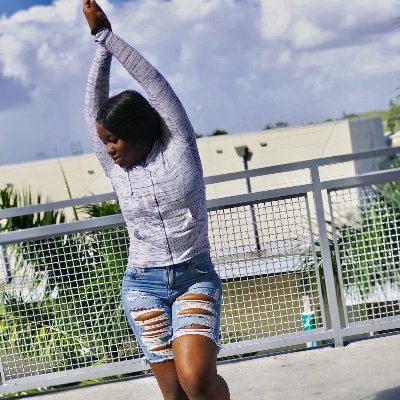 Profile Picture of Mocha . Jay 🌴 (@MochaJay3) on Twitter