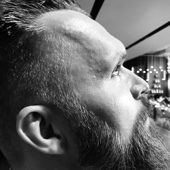 Profile Picture of Thomas Stelter (@312thomas) on Poshmark