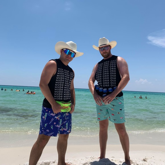 Profile Picture of Danny Rayder (@drayder25) on Poshmark