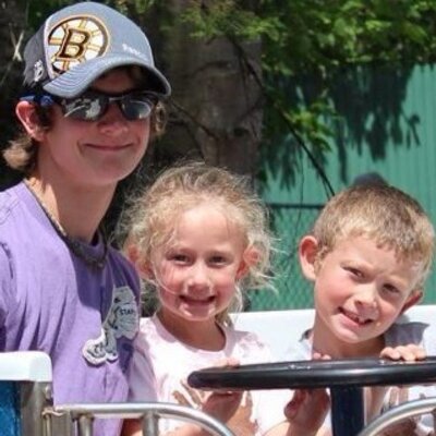 Profile Picture of Heather Caron (@luvmy2boyz1girl) on Twitter