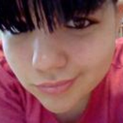 Profile Picture of Amanda Hanson (@MandiSuezanni) on Twitter