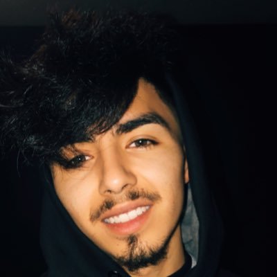 Profile Picture of Stephen Aguilera (@BorderHoppin96) on Twitter