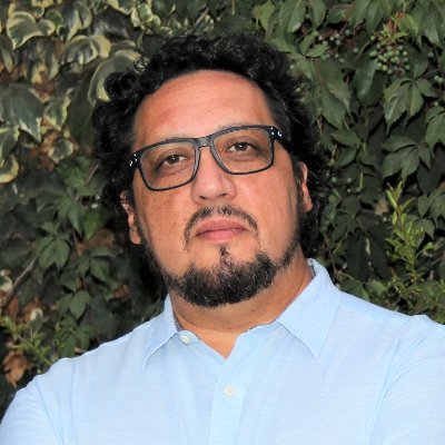 Profile Picture of Carlos Manríquez (@carlosmanroa) on Twitter