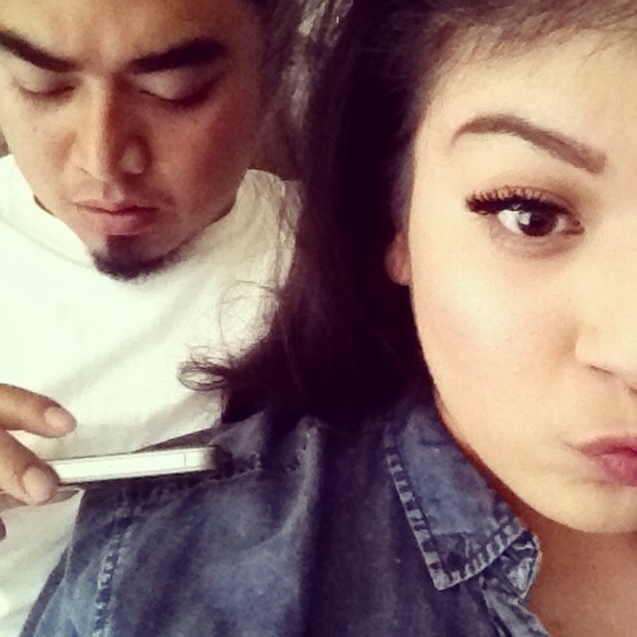 Profile Picture of Kenny Thach (@kennythach) on Poshmark