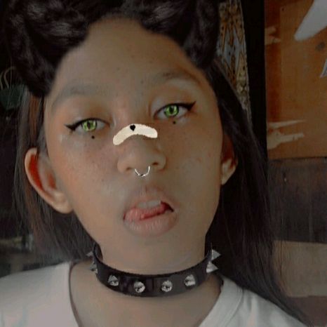 Profile Picture of beautiful girl (@divinaquerubin) on Tiktok