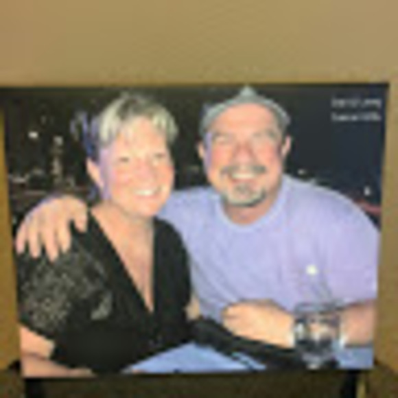 Profile Picture of Dan Malsch (@dmalsch) on Poshmark