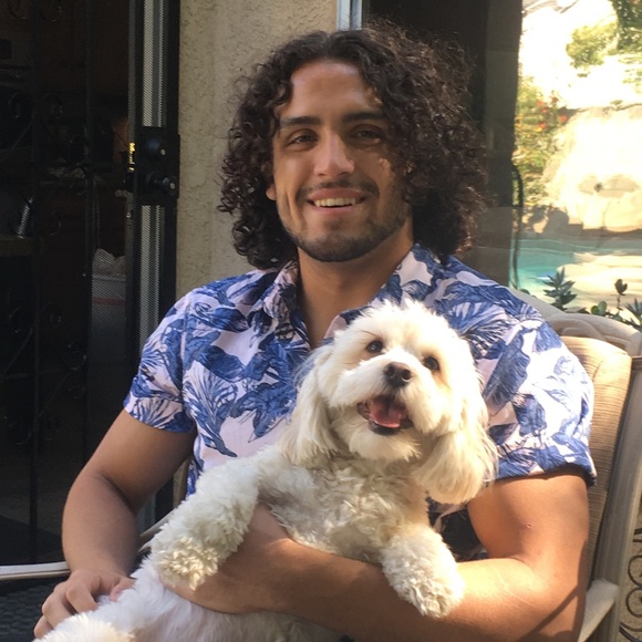 Profile Picture of David Suderman (@david_suderman) on Poshmark