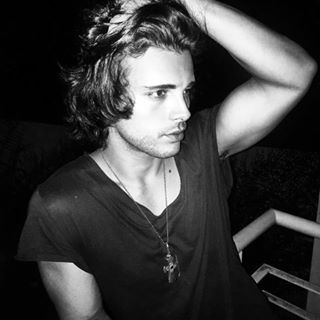 Profile Picture of Valentin Samsón Scheuermann (@Valentin.Samson.Scheuermann) on Facebook