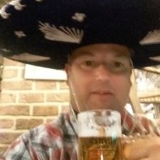 Profile Picture of Paul Leney (@PaulLeney3) on Twitter