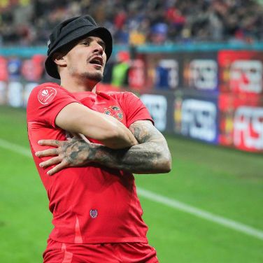 Profile Picture of 🍼davidnaud1🍼 (@david.cel.voinic) on Tiktok