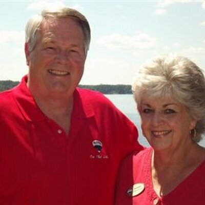 Profile Picture of Doug & Marcia Kerr (@LakeGastonRemax) on Twitter