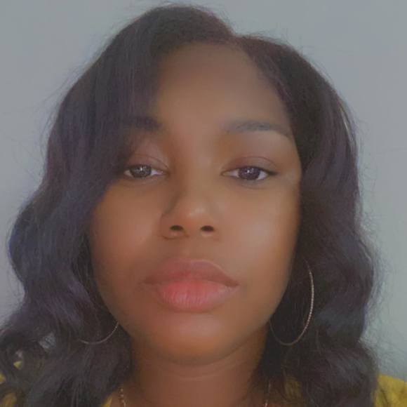 Profile Picture of Neisha Walker (@ranwalk9) on Poshmark