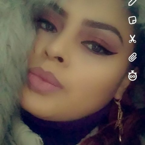 Profile Picture of Maria Sacancela (@mariasacancela) on Poshmark