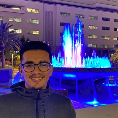 Profile Photo of Daniel Robles (@daaneeyoo) on Twitter