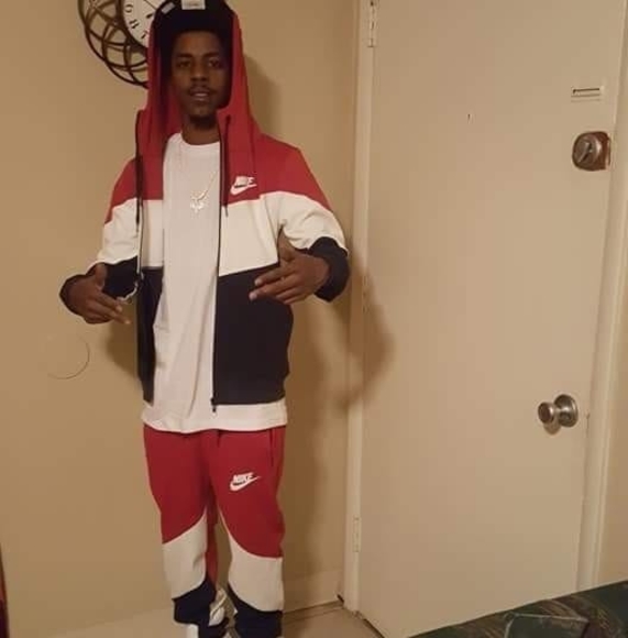 Profile Picture of Kenny Allmoney (@toikerrian) on Poshmark