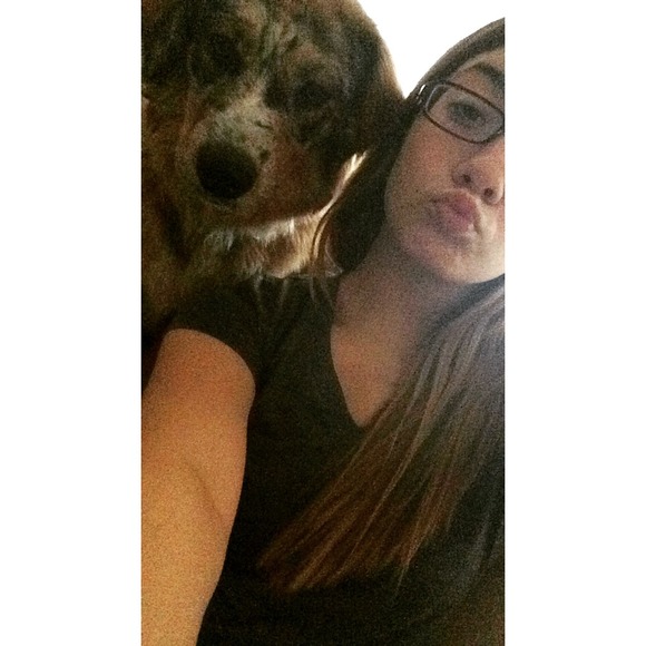 Profile Picture of Laura Hertweck (@lalamh) on Poshmark