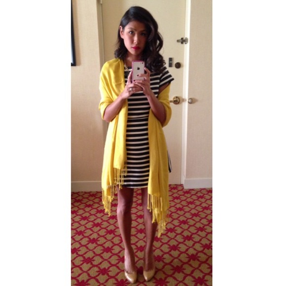 Profile Picture of Andrea Vander plaat (@aerdna25) on Poshmark