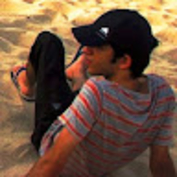 Arash Sarmadi - Poshmark Profile Picture of Arash Sarmadi (@arashsarmadi) on Poshmark