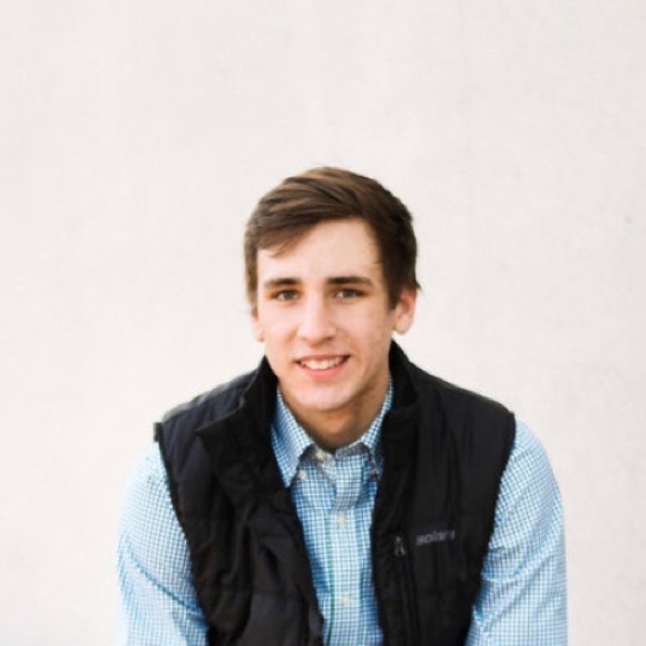 Profile Picture of Jake Henning (@jjakehenn) on Poshmark