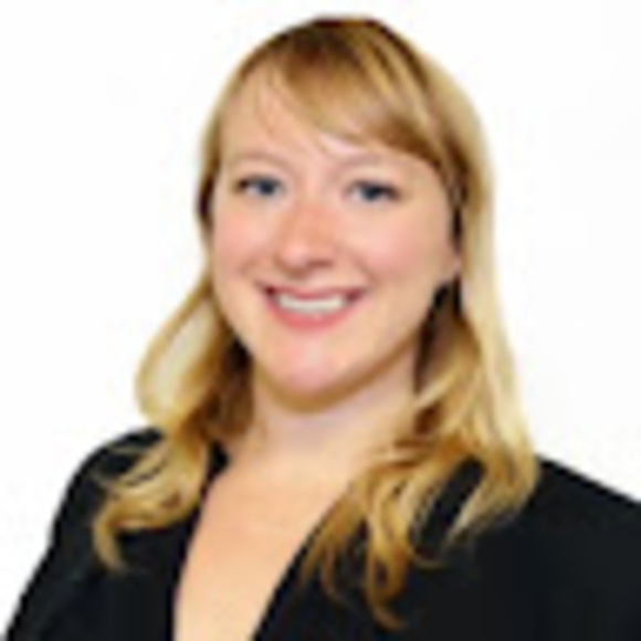 Profile Picture of Sara Bartolomeo (@sarabartolomeo) on Poshmark