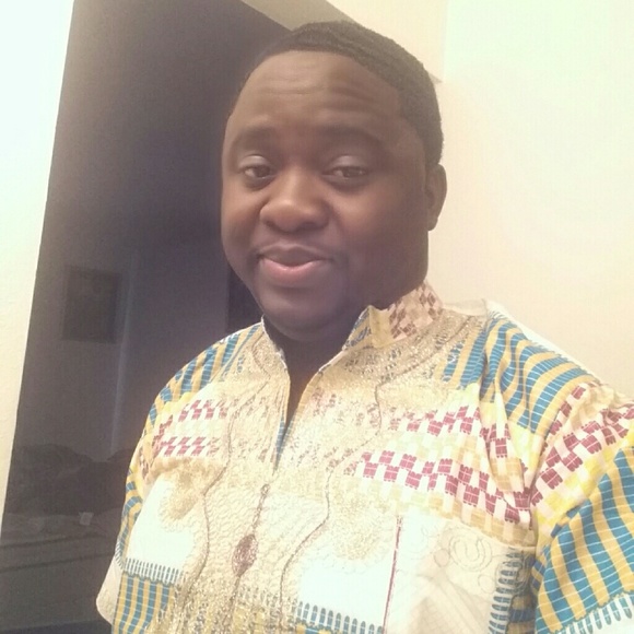 Profile Picture of Akim Gborlie (@yazminee19) on Poshmark