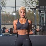 Profile Picture of Lisa Huggins (@work_to_earn_fitness) on Instagram