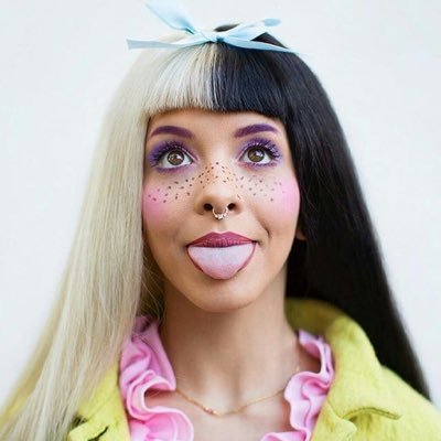 Profile Picture of Abbey (@AbbeyHowell5sos) on Twitter