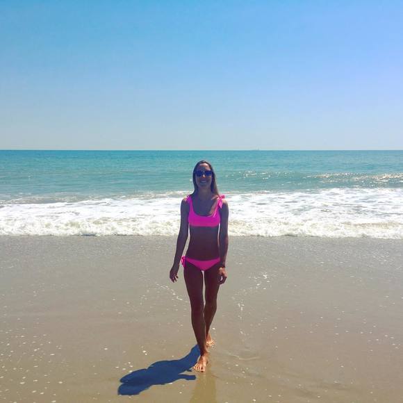 Profile Picture of Caitlin Kelly (@cfk22) on Poshmark