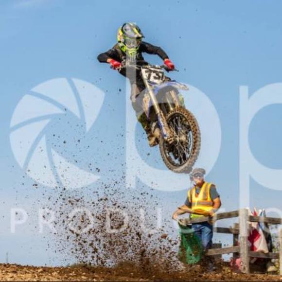 Profile Picture of Cadin Waldau (@waldau737) on Poshmark