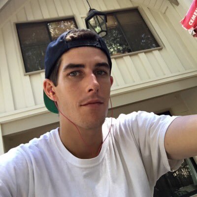 Profile Picture of Chip Parrish (@kingcharles40) on Twitter