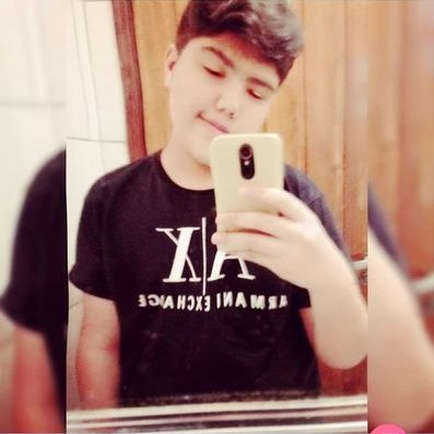 Profile Picture of Samuel Almeida (@SamuelKeyes18) on Twitter