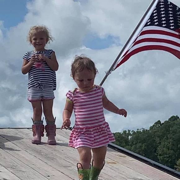 Seth Bogatzki - Poshmark Profile Picture of Seth Bogatzki (@chevyseth) on Poshmark