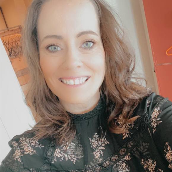 Profile Picture of Lori Jetty-sommer (@sommer911) on Poshmark