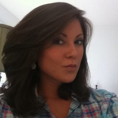 Profile Picture of Elizabeth De Visser (@@LizzieRayC) on Twitter