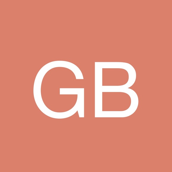 Profile Picture of Gina Bernal (@jcwong3) on Poshmark