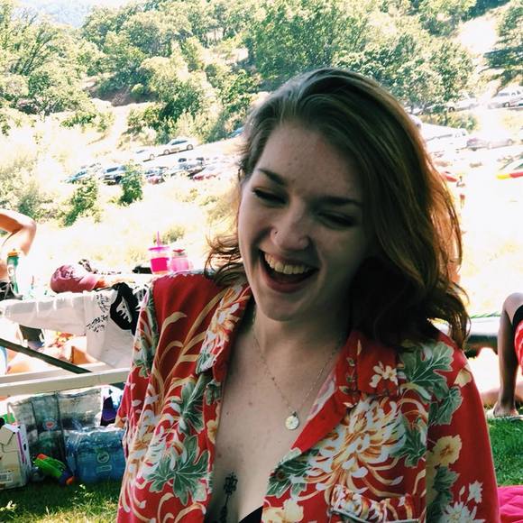 Profile Picture of Emma Meenaghan (@prague18) on Poshmark